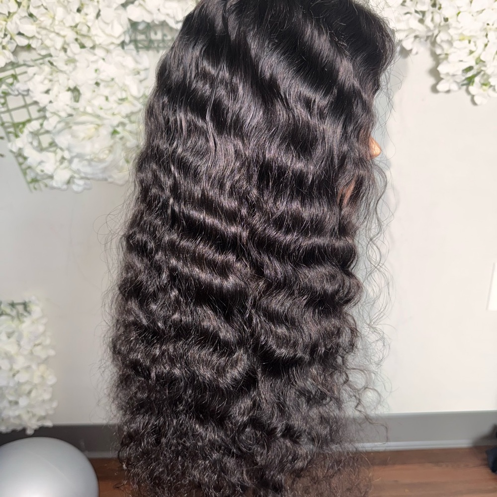 Water Wave Wig - Picture 3 of 12